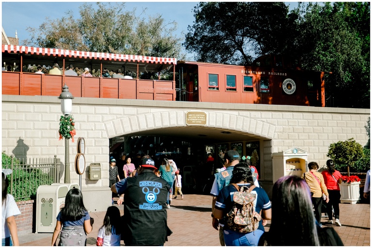 Entrance tunnel to Disneyland